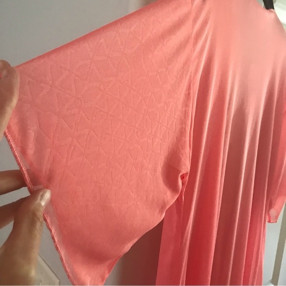 Lularoe Monroe Pink royal blue Fringed sheer patterned coral cover up new NWT - Picture 6 of 8